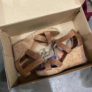 Sperry size 8 gently worn